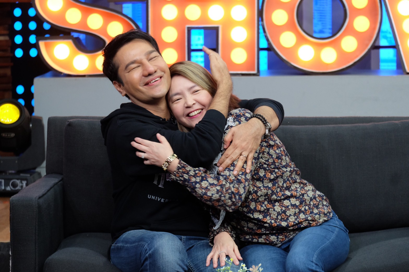 กอล์ฟ เบญจพล