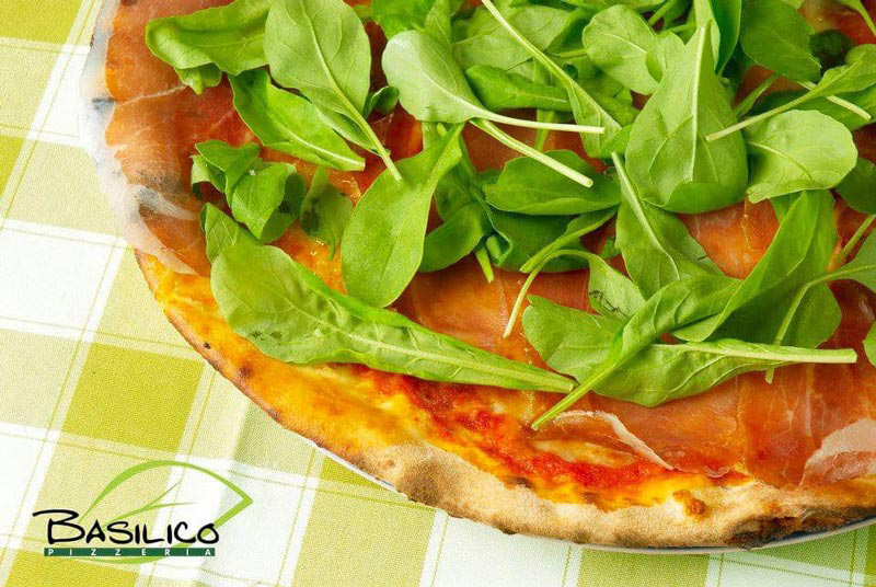 ร้านพิซซ่าเตาถ่าน