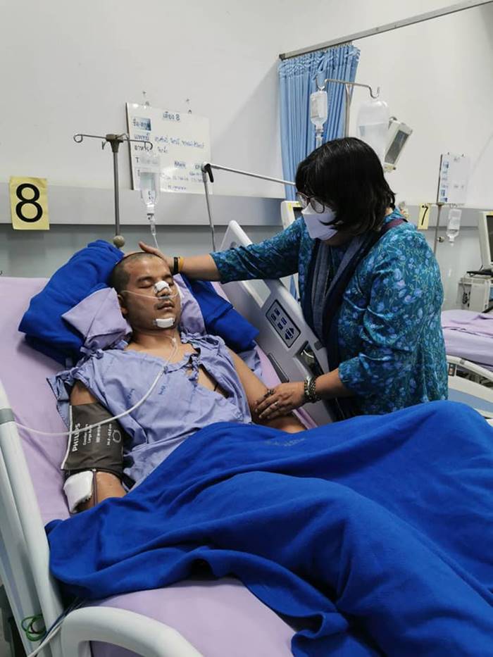 อะตอม สัมพันธภาพ