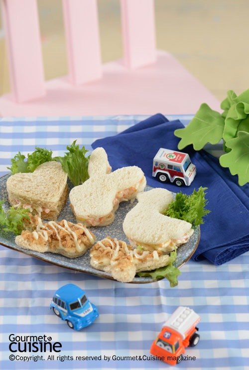 แซนด์วิชหมูหย็อง 