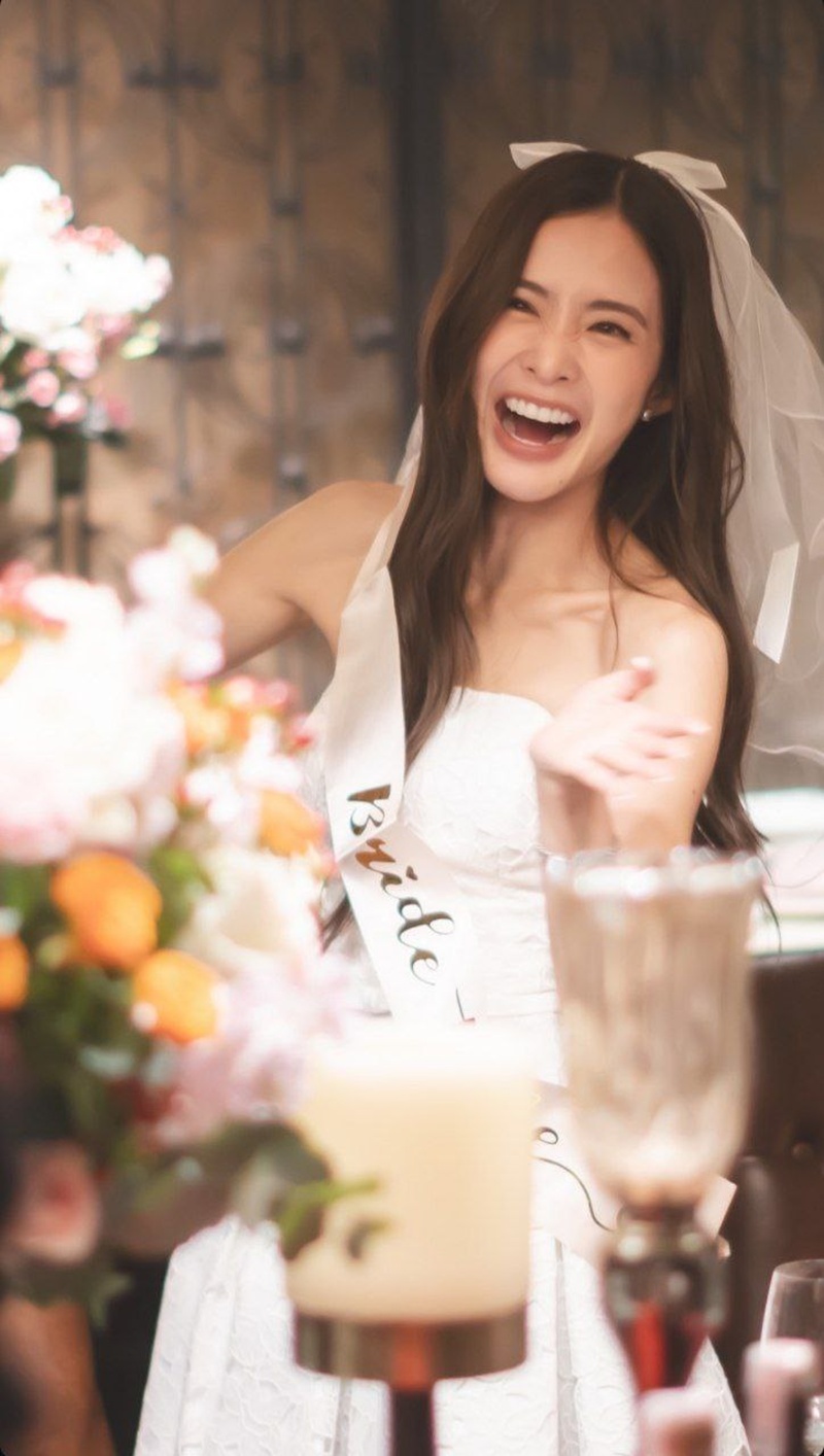 เพื่อน ๆ รวมตัวจัดปาร์ตี้สละโสด มายด์ ลภัสลัล