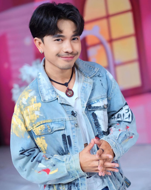 เน็ค นฤพล ประวัติ