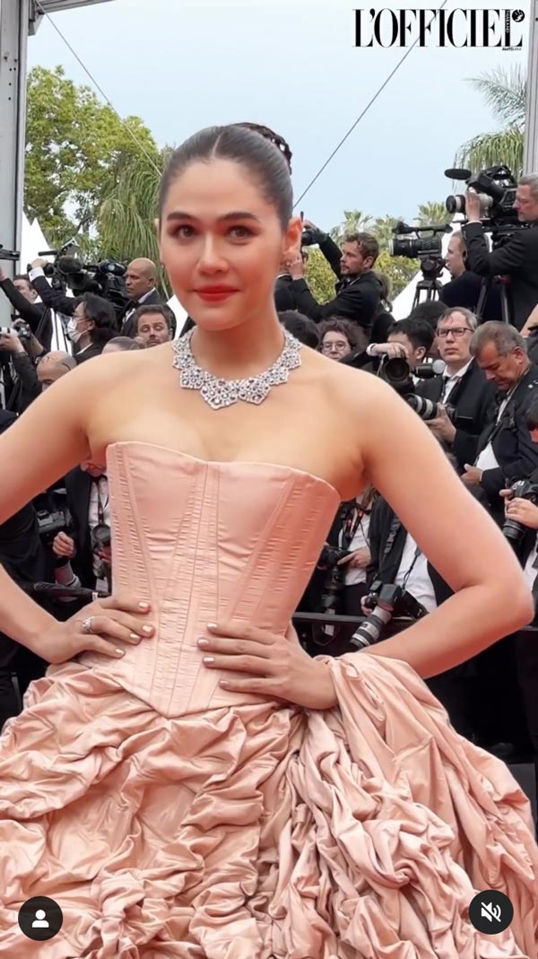 ชมพู่ อารยา เมืองคานส์