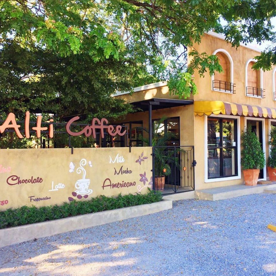 ร้านกาแฟเชียงใหม่ คั่วเอง