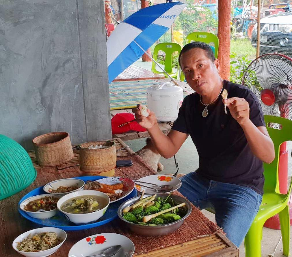 ไมค์ ภิรมย์พร