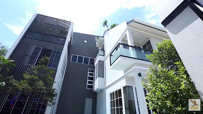 บ้าน แจ๊ส สปุ๊กนิค 