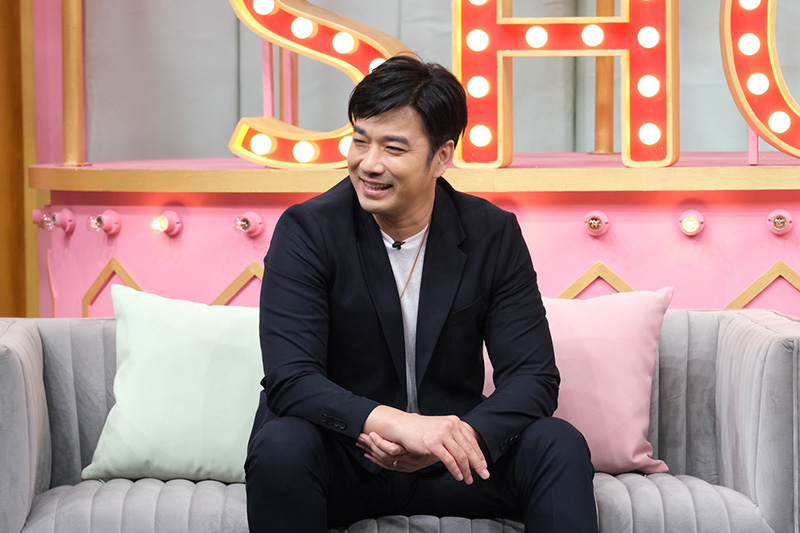 เจมส์ เรืองศักดิ์