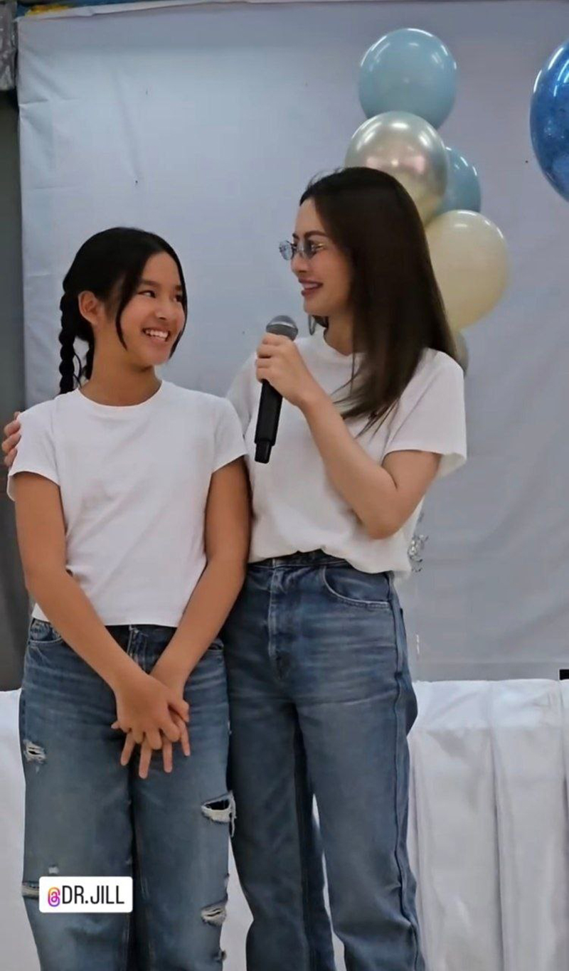 ภาพล่าสุด น้องปีใหม่ แท็กทีมแม่แอฟร่วมงานบุญ