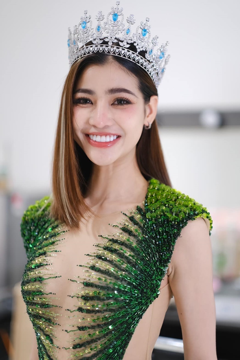 แบม ไพลิน