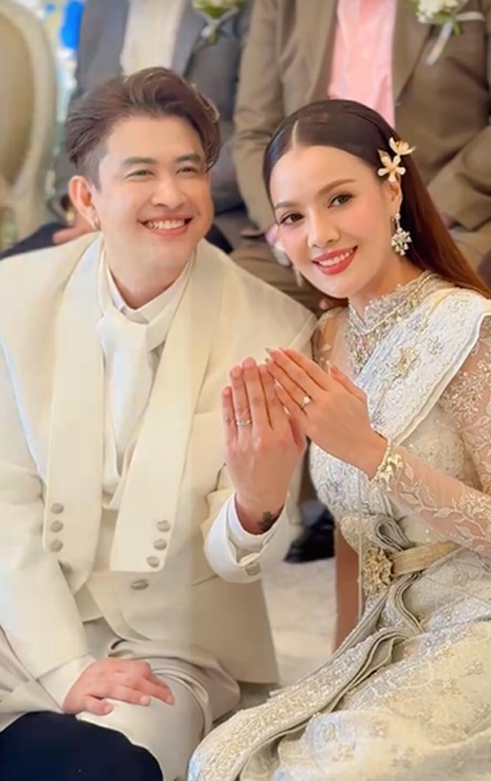 แจ๊ค ธนพล เอม รมิดา ควงคู่เข้าพิธีแต่งงาน