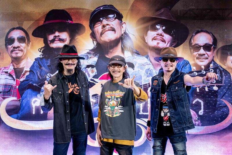 วงคาราบาว