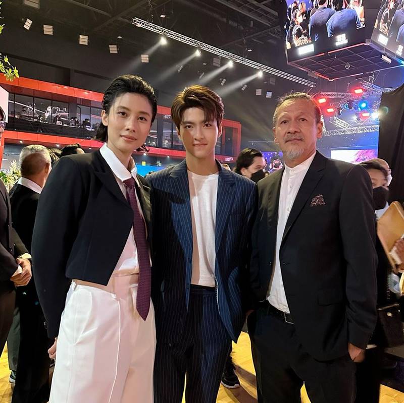 อ๊อฟ พงษ์พัฒน์