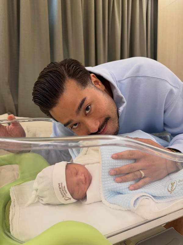 เนย วรัฐฐา คลอดลูกชายคนแรก