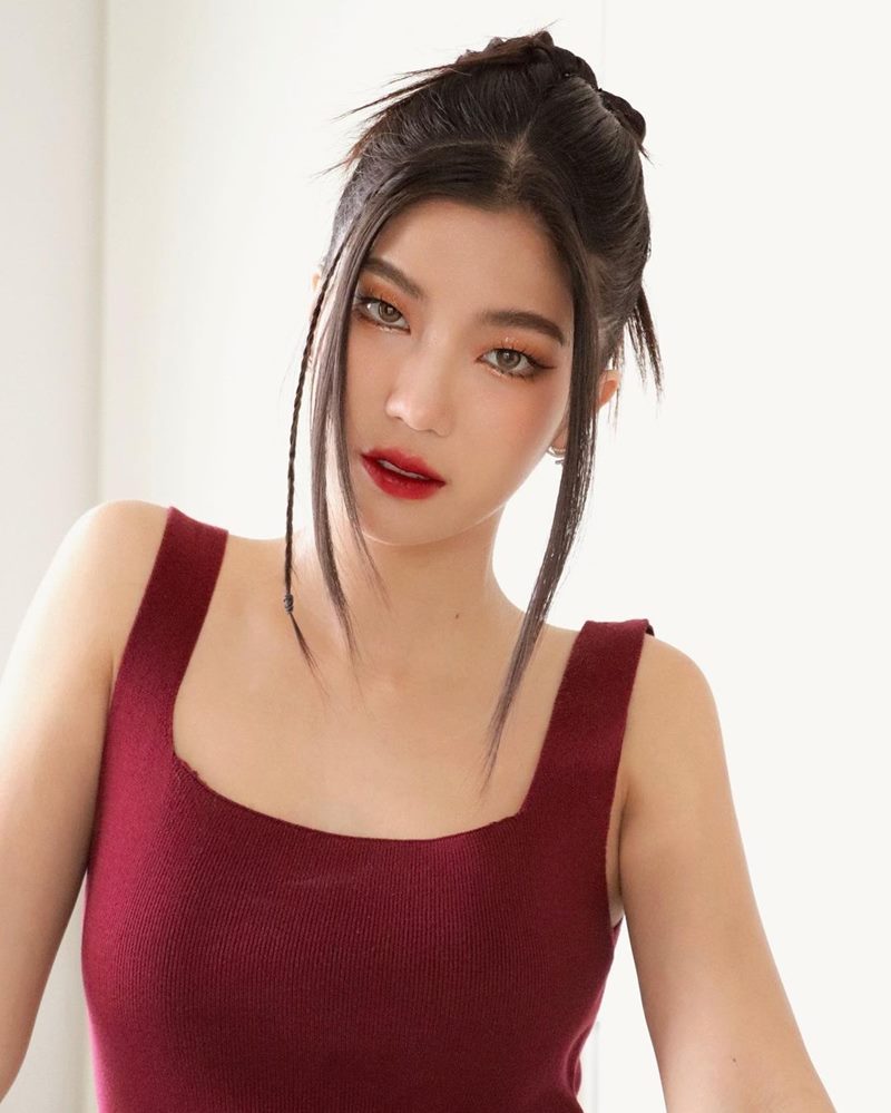 ก้อย อรัชพร