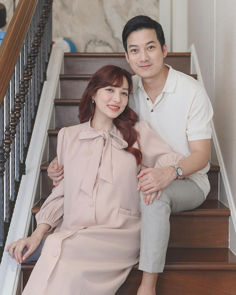 ภรรยา เชน ธนาตรัยฉัตร ท้องลูกแฝด 3 ถูกสั่งแอดมิต รพ. ยาว 2 เดือน