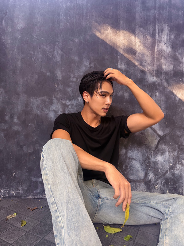 ตรี ภรภัทร