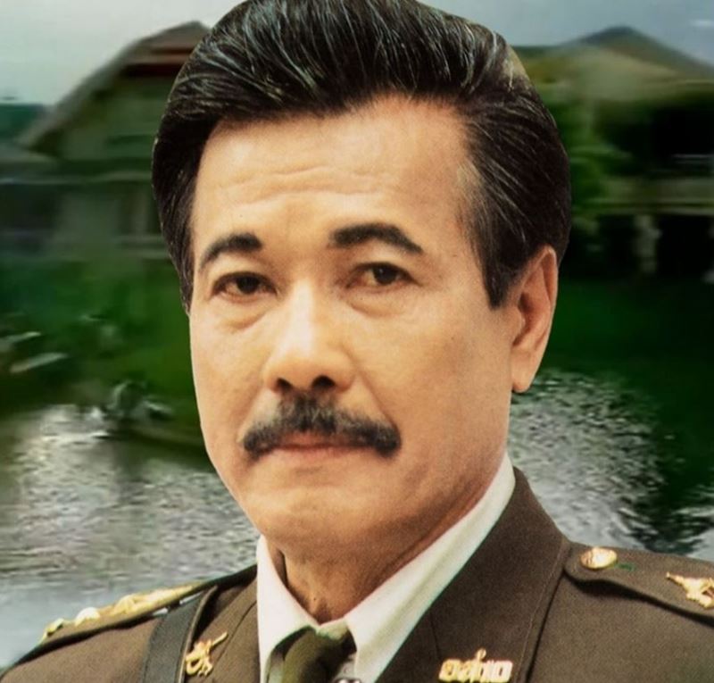 มานพ อัศวเทพ