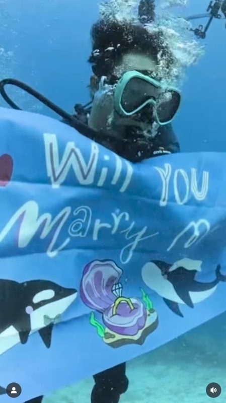 มะเหมี่ยว พรชดา ถูกแฟนหนุ่มขอแต่งงาน