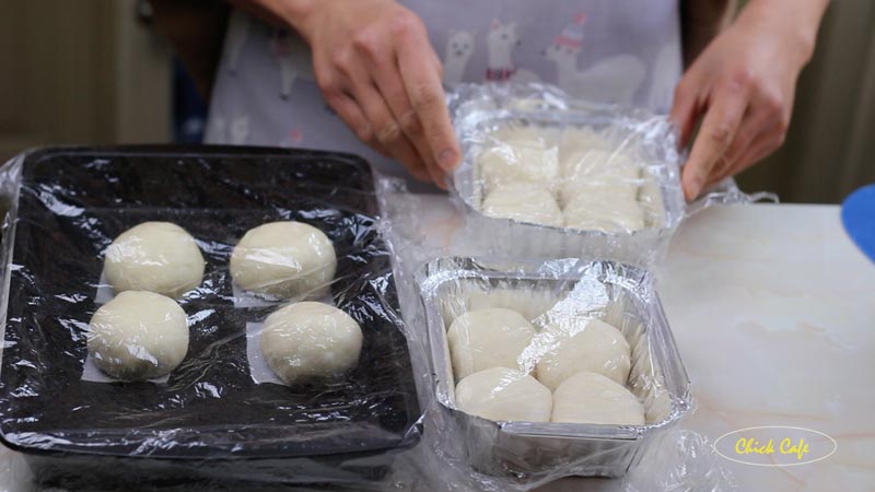 ขนมปังไส้ชาเขียว