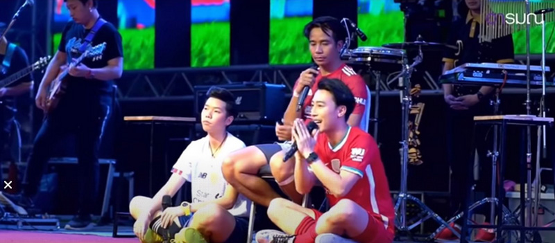 นุ๊ก ธนดล