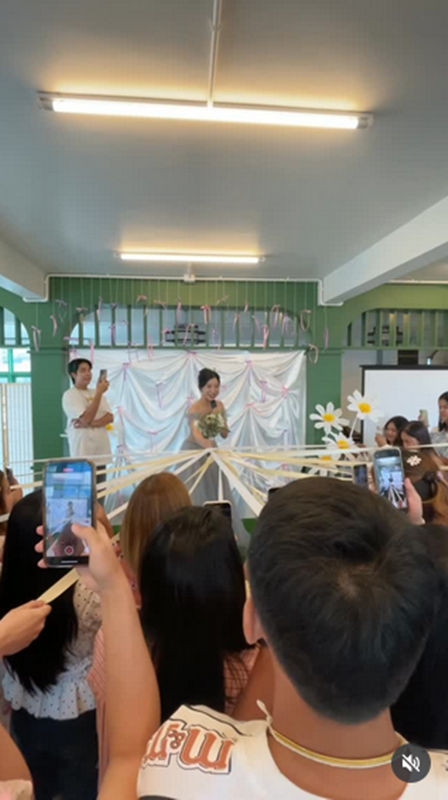 อุงเอิง แฟน สไปร์ท SPD ใส่ชุดเจ้าสาวจัดงานวันเกิด