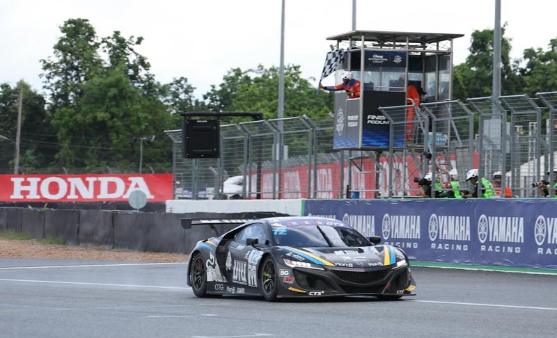 ต๊อด ปิติ แข่งรถ