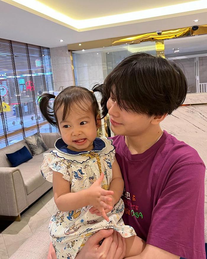 น้องนาตาชา พี่อชิ