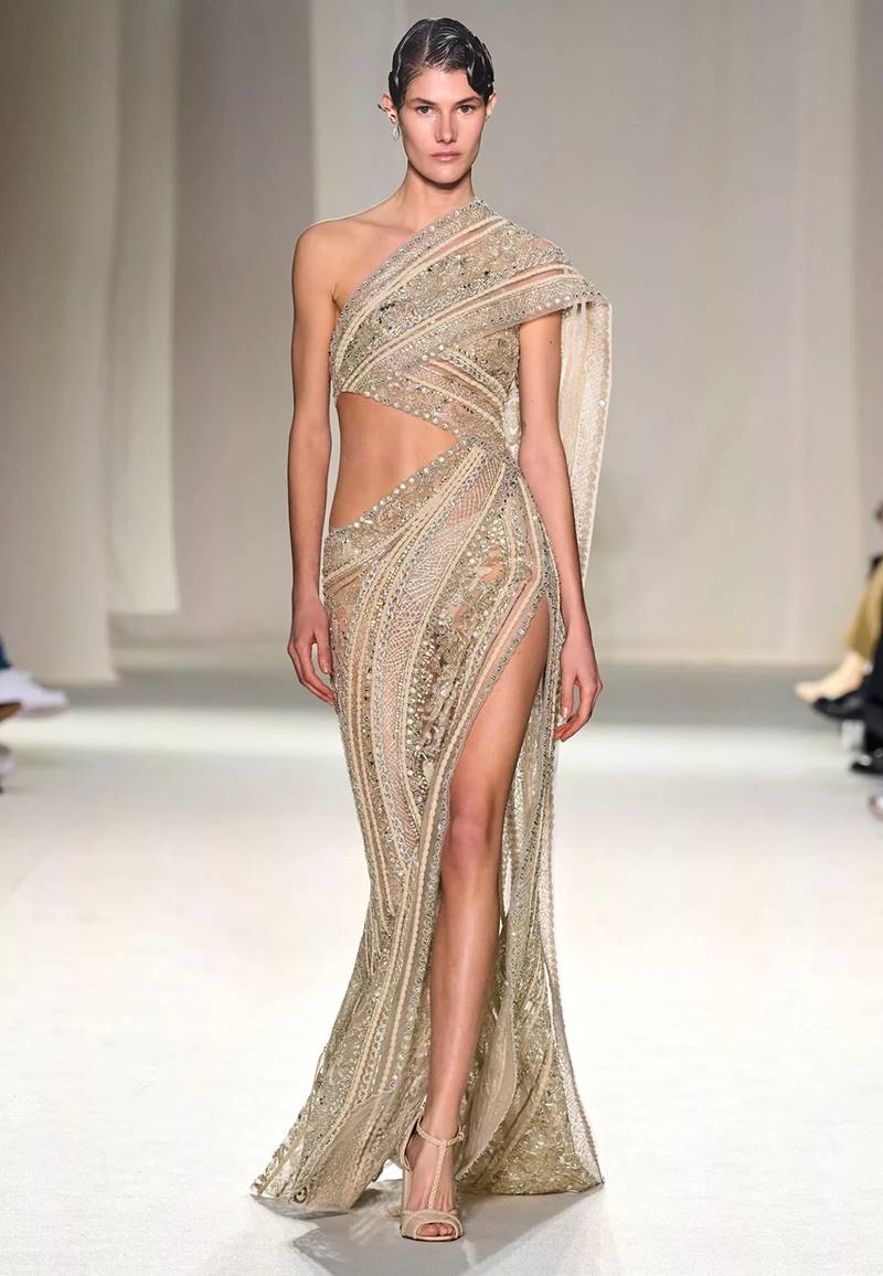 โอต์ กูตูร์ Elie Saab คอลเลคชั่น ผ้าสไบไทย 