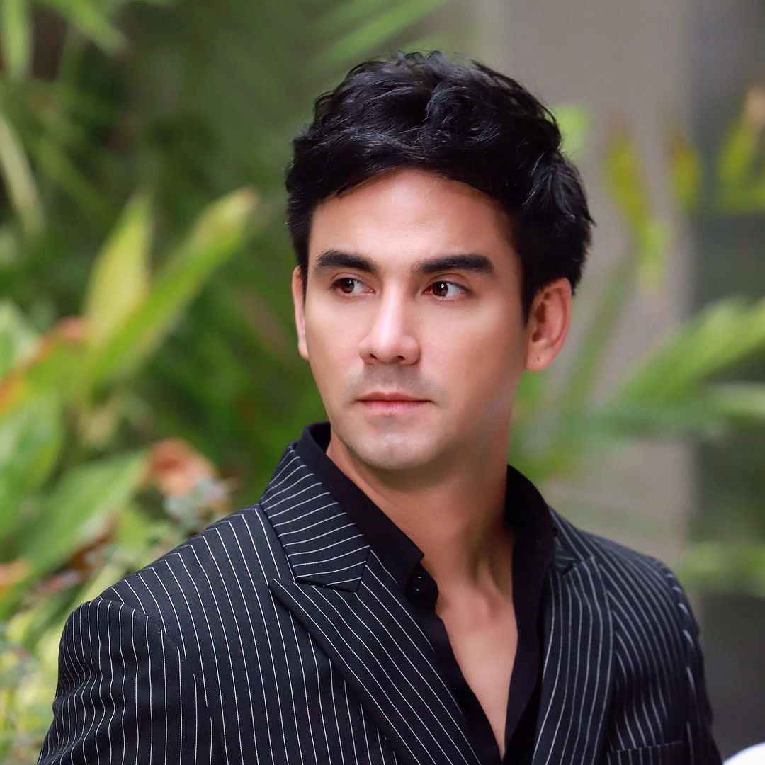 แอนดรูว์ กรเศก 