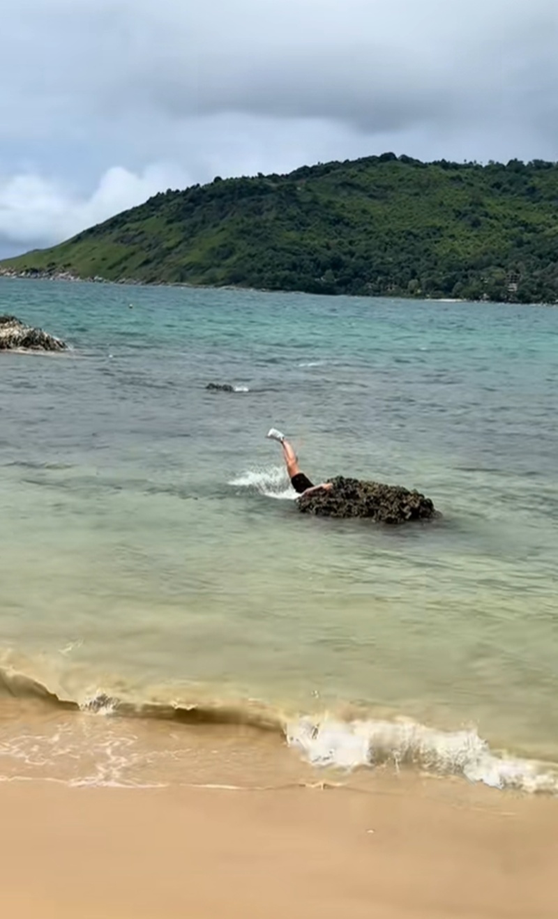 เที่ยวบ้านเพื่อน