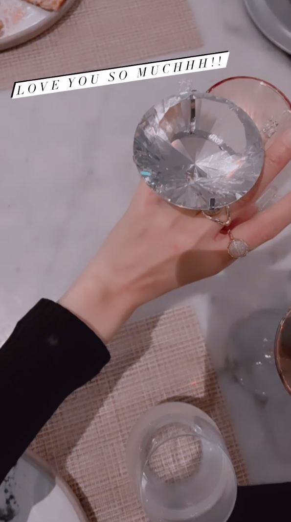 ขวัญ อุษามณี