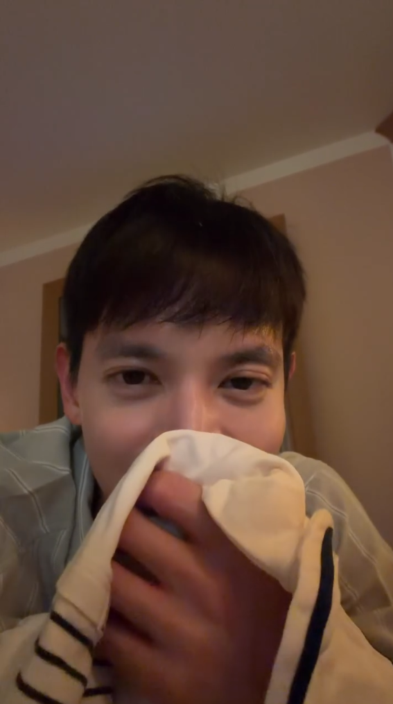 เจมส์ จิรายุ