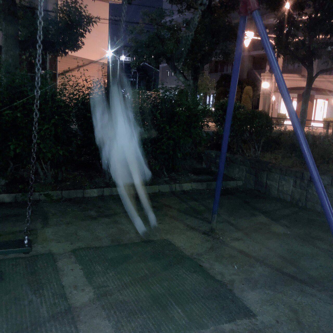 เล่นชิงช้า