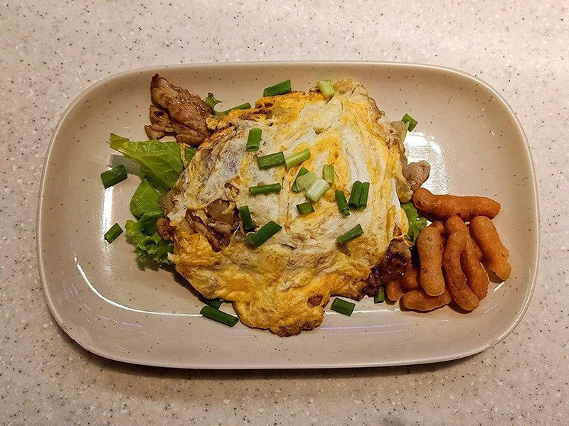 ก๋วยเตี๋ยวคั่วไก่