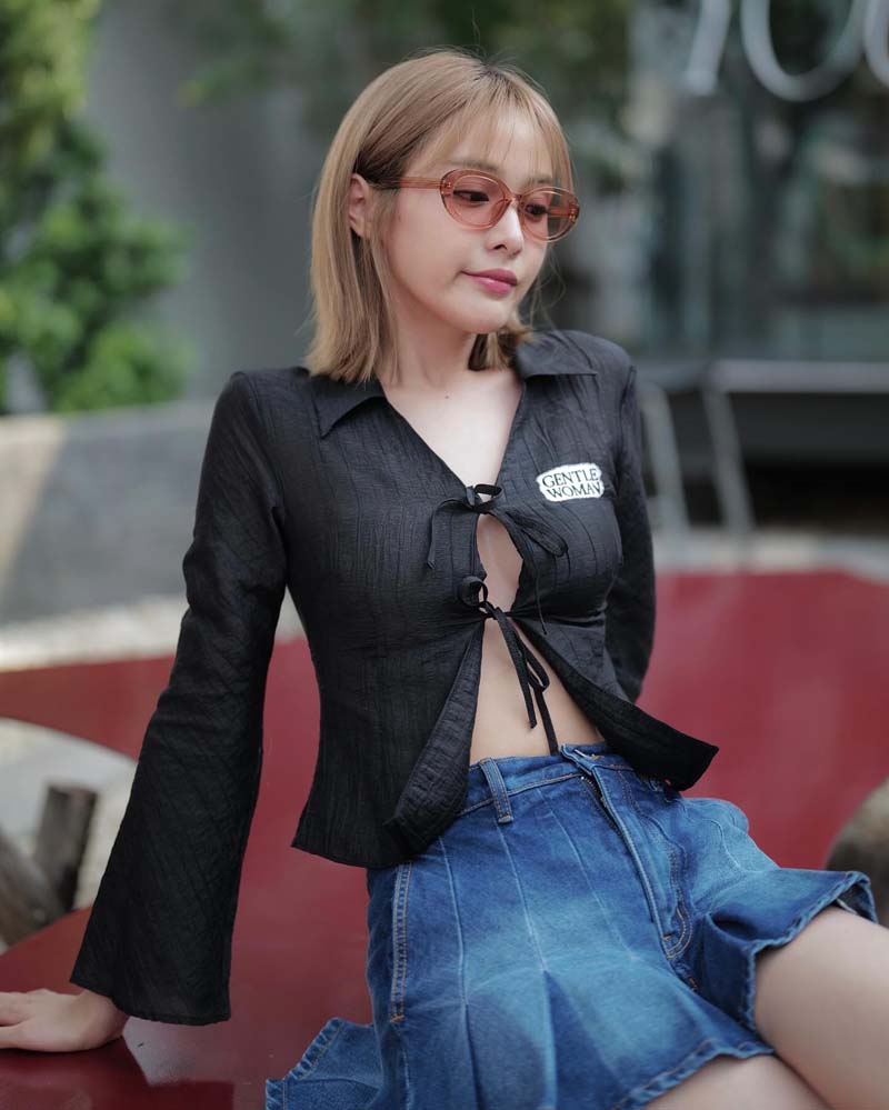 ประวัติ อุ้ม อิษยา