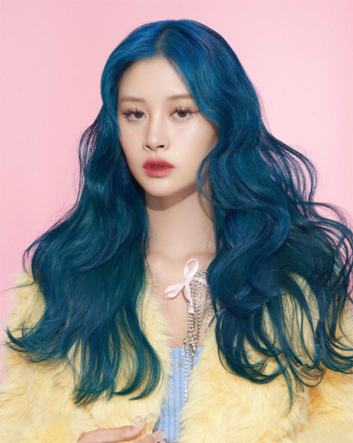 ฝ้าย สุมิตตา สีผมหน้าร้อน