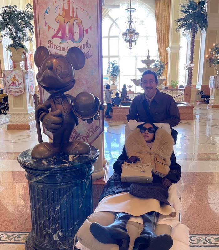 คุณหญิงแมงมุม นายพลดอลล่าร์