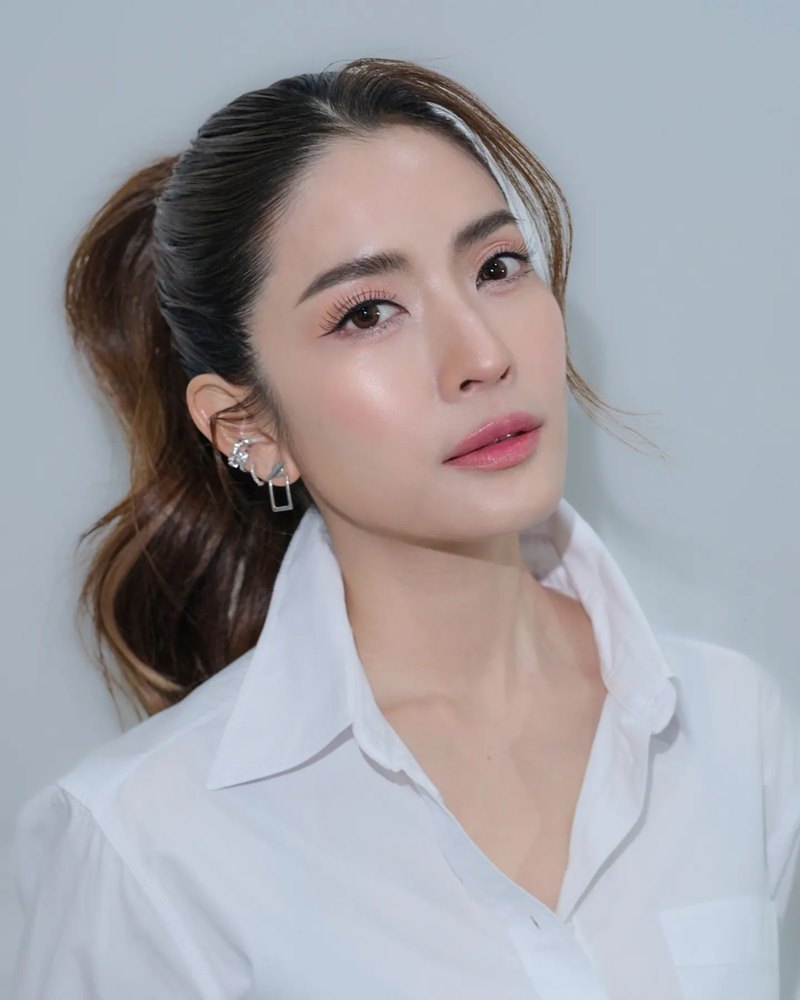 แอฟ ทักษอร