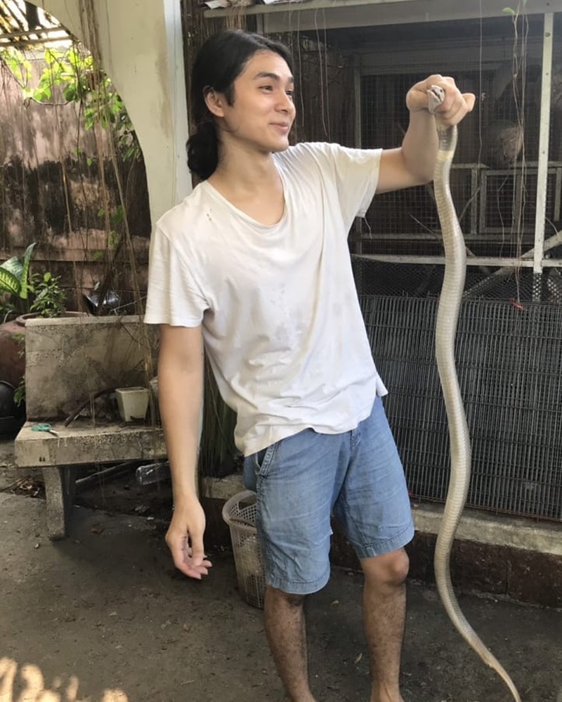 แน็ก ชาลี