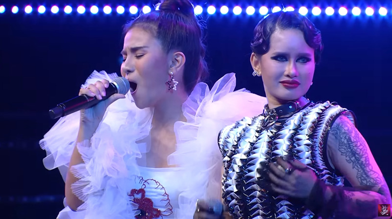 พลอย VS ปรางทิพย์ 