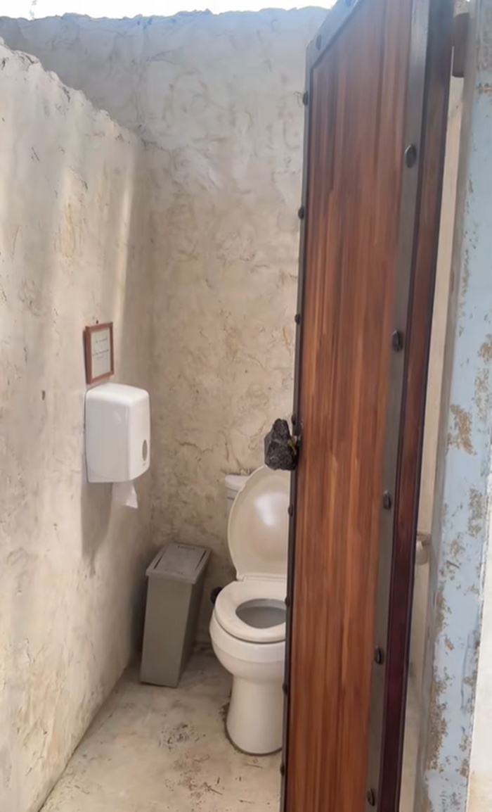 ห้องน้ำ