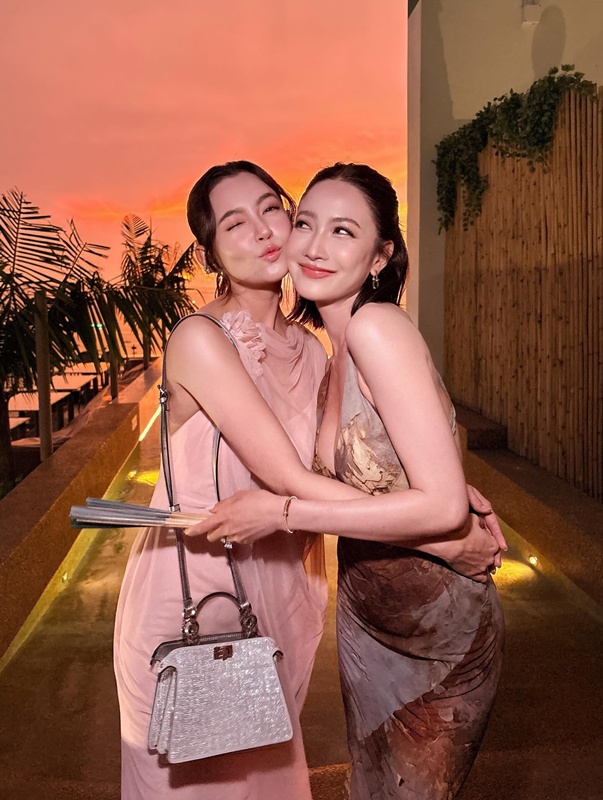 เพื่อนดาราร่วมยินดี แต้ว ณฐพร เปิดบาร์พัทยา