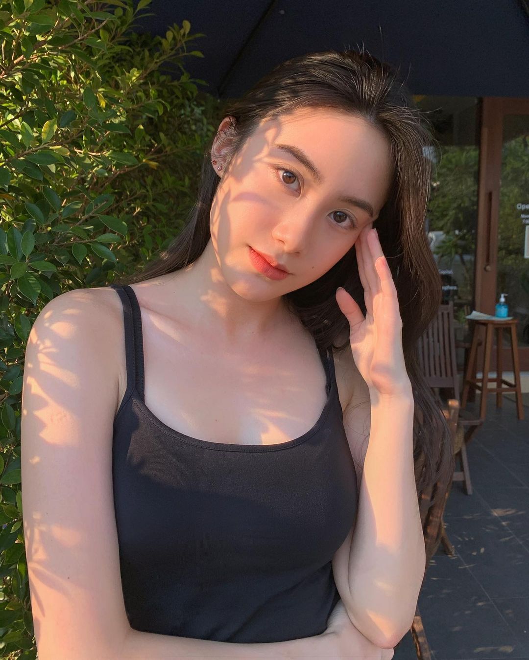 จีจี้ พลอยไพลิน