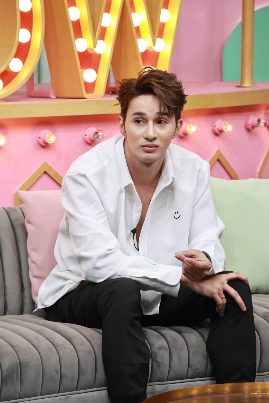 เอ็ม นันทวัฒน์ 