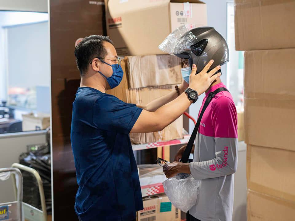 นักการเมืองใจงาม