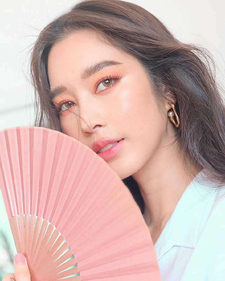 สาวหมวย