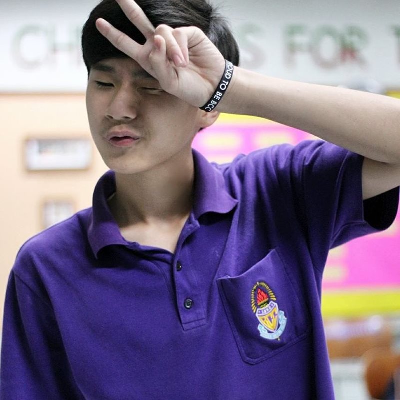 ยิ้ว วาริ