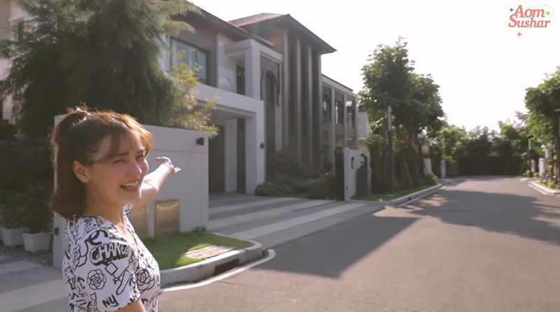 บ้านออม สุชาร์