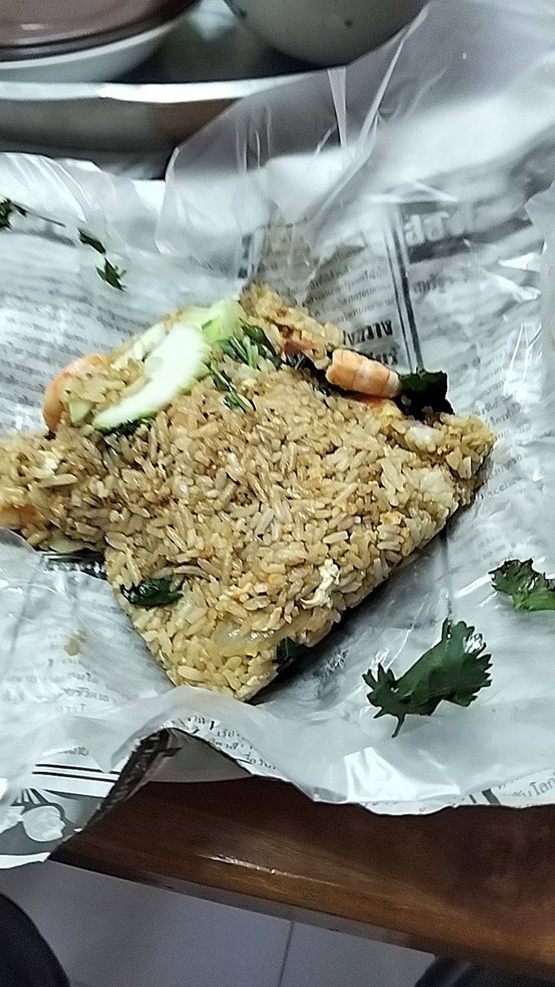 ซื้อข้าวผัด