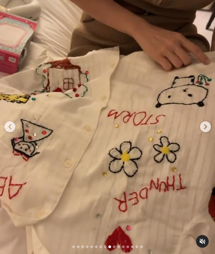 ชมพู่ อารยา